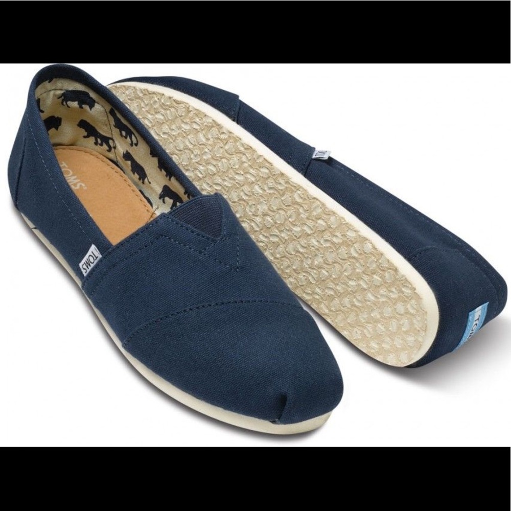 Blue Tom's size 12
